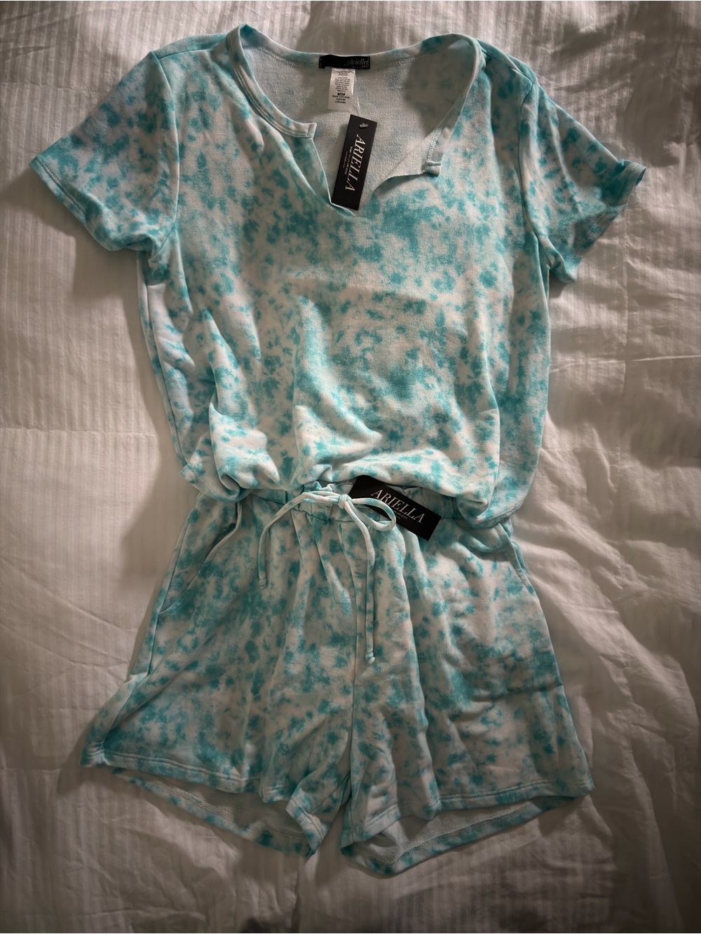 NWT Ariella Aqua Tie-Dye Lounge Set